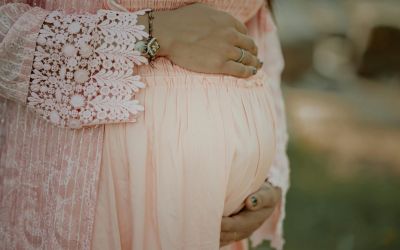 pregnant and unmarried in Kuwait